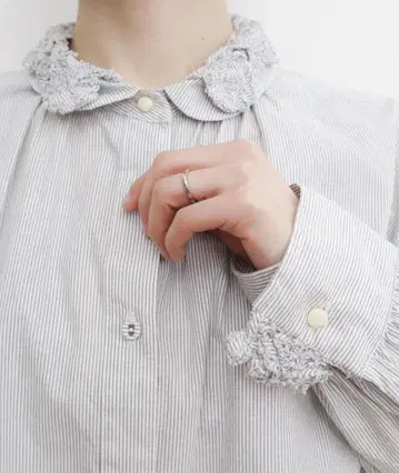 l'atelier du savon 꽃 테이프 자수 롱 셔츠 원피스