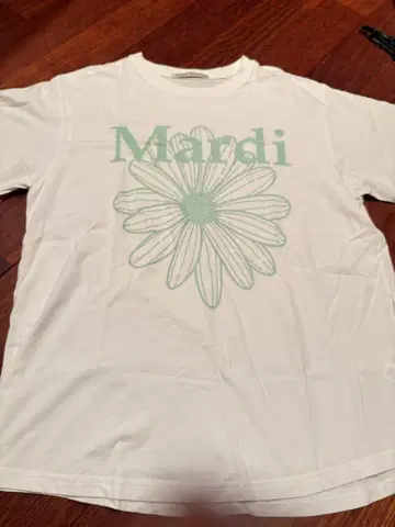 Mardi 플라워 프린트 티셔츠