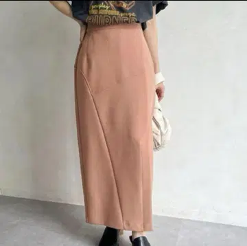CAPRICIEUX LEMAGE 카프리슈 마쥬 블로킹 내로우 스커트