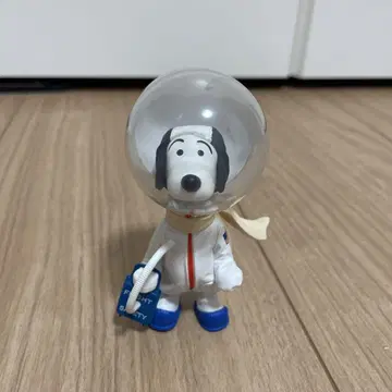 아스트로노츠 스누피 피규어 메디콤토이