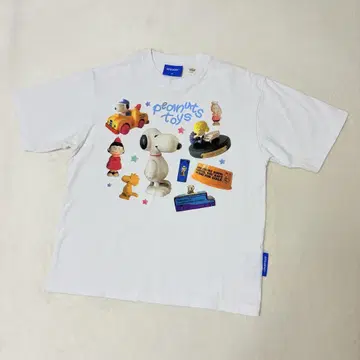 SEQUENZ 시퀀즈 PEANUTS SNOOPY 스누피 티셔츠