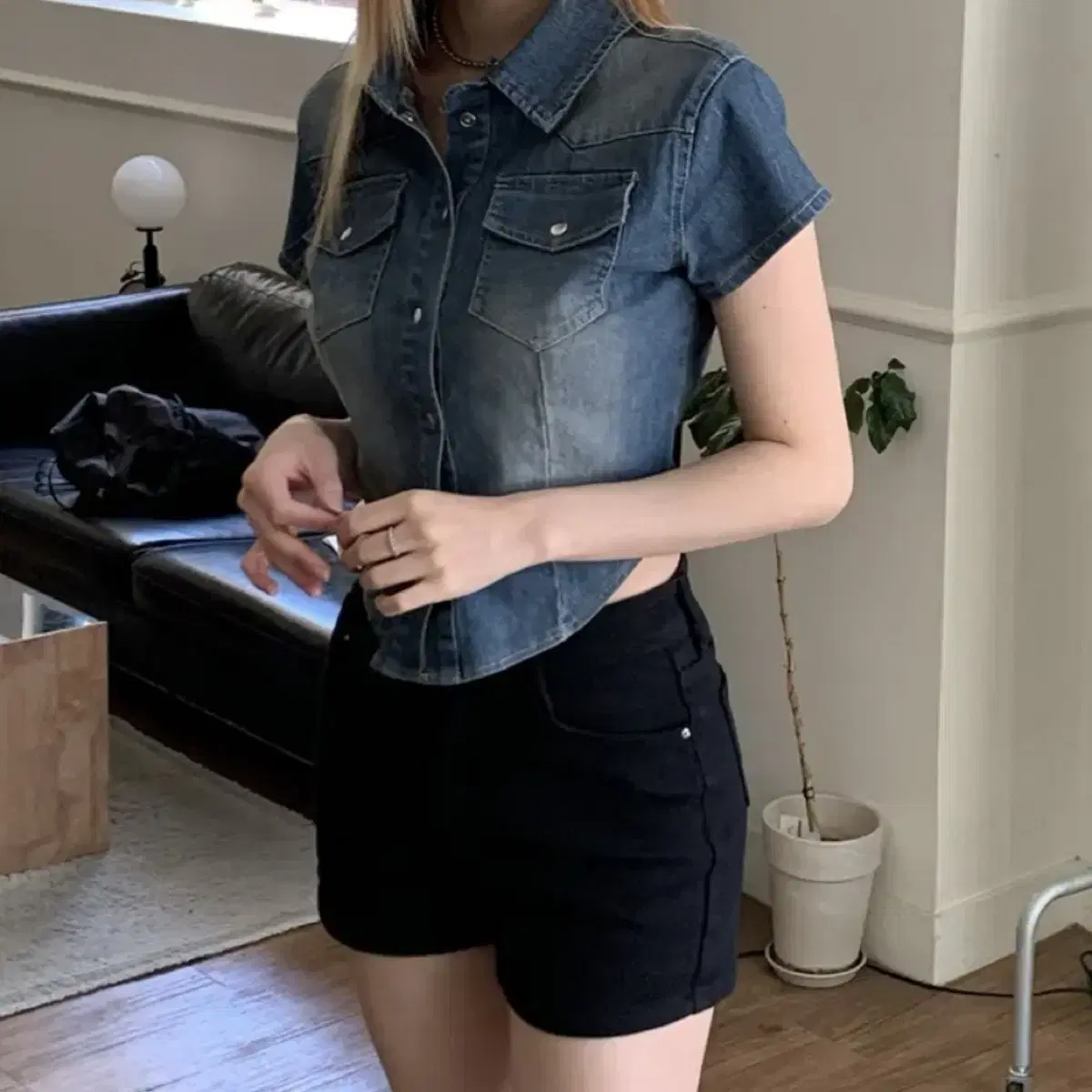 Avely New High-Waisted Shorts