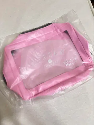 무라카와 히아키 투명 창이 있는 파우치