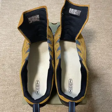 KEEN JASPER 27.5cm