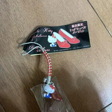 신상품 레어 2008년 현지 키티 요코하마 레드 신발 네츠케 스트랩