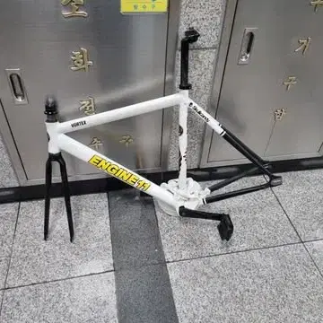엔진11 볼텍스 2015년식 픽시 판매 검색어 풀카본 디스크휠 캔디블루