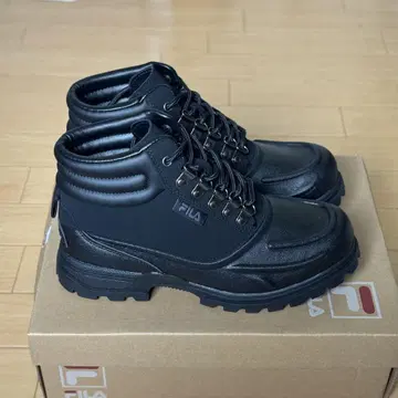 휠라 블랙 하이컷 신발 통굽 스니커즈 장화