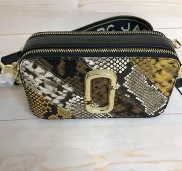 Marc Jacobs 스네이크 스킨 스타일 숄더백