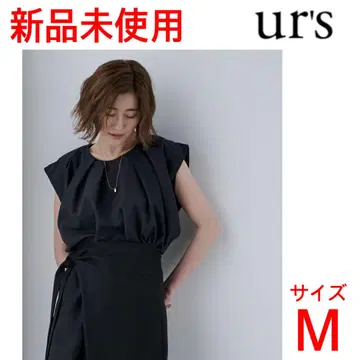 urs 유어스 턱 넥 볼륨 숄더 탑 M 다크 네이비