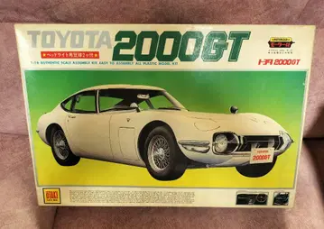 TOYOTA 2000GT 1/16 플라스틱 모델 키트