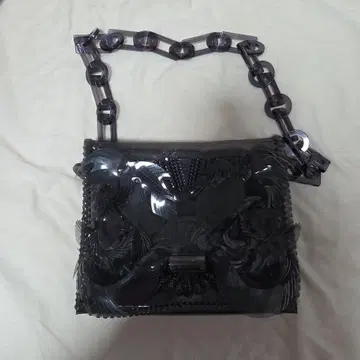 [가격 인하] mame kurogouchi PVC 백 블랙