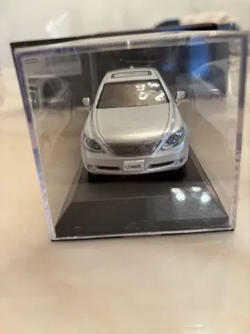렉서스 LS460L 실버 교쇼 미니카