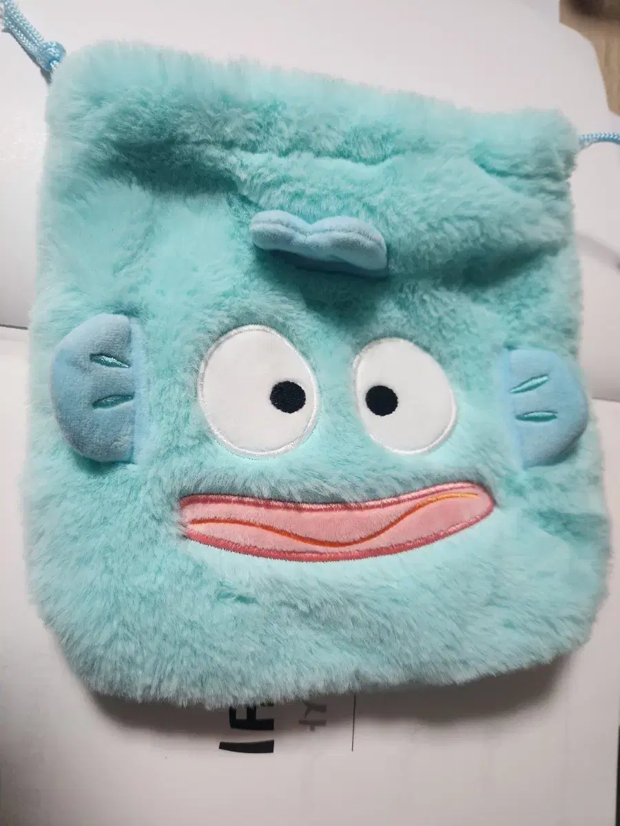 한교동 파우치 ㅅㅊㅇ화장품 코덕 한교동 산리오 아이브 투바투