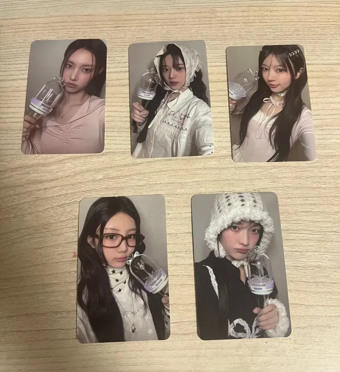 아일릿 윤아 민주 모카 원희 로하 포카 응원봉 콘서트엠디 bomb