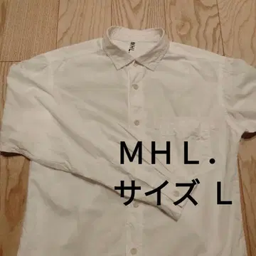 MHL 화이트 긴팔 셔츠 가슴 포켓 부착