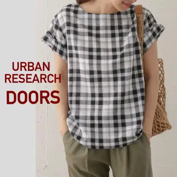 URBAN RESEARCH DOORS 린넨 트위스트 롤 슬리브 블라우스