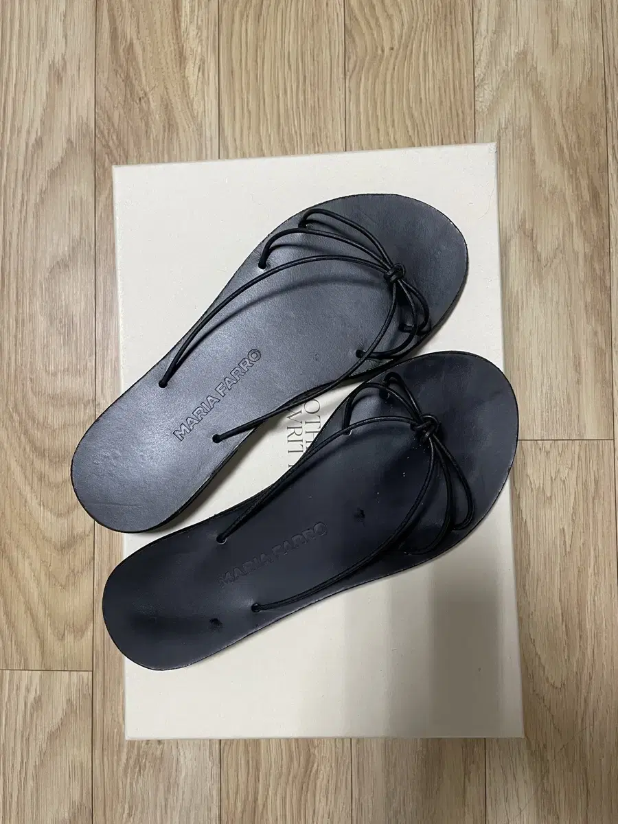 [MARIA FARRO] WINONA Maria Farro Winona Black 36
