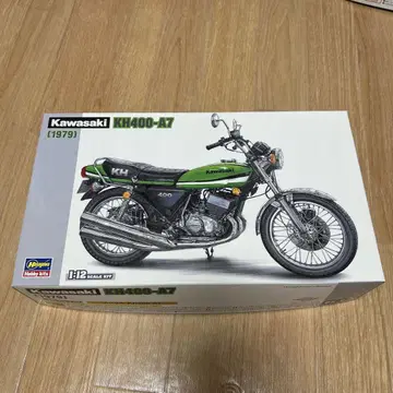 가와사키 KH400-A7 1979년식 1/12 스케일