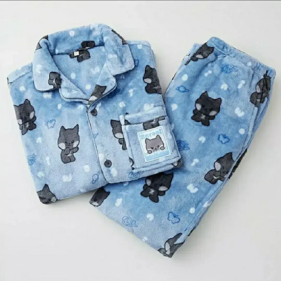 S (sealed) Woongnini Pajamas wts zb1 Zeroni