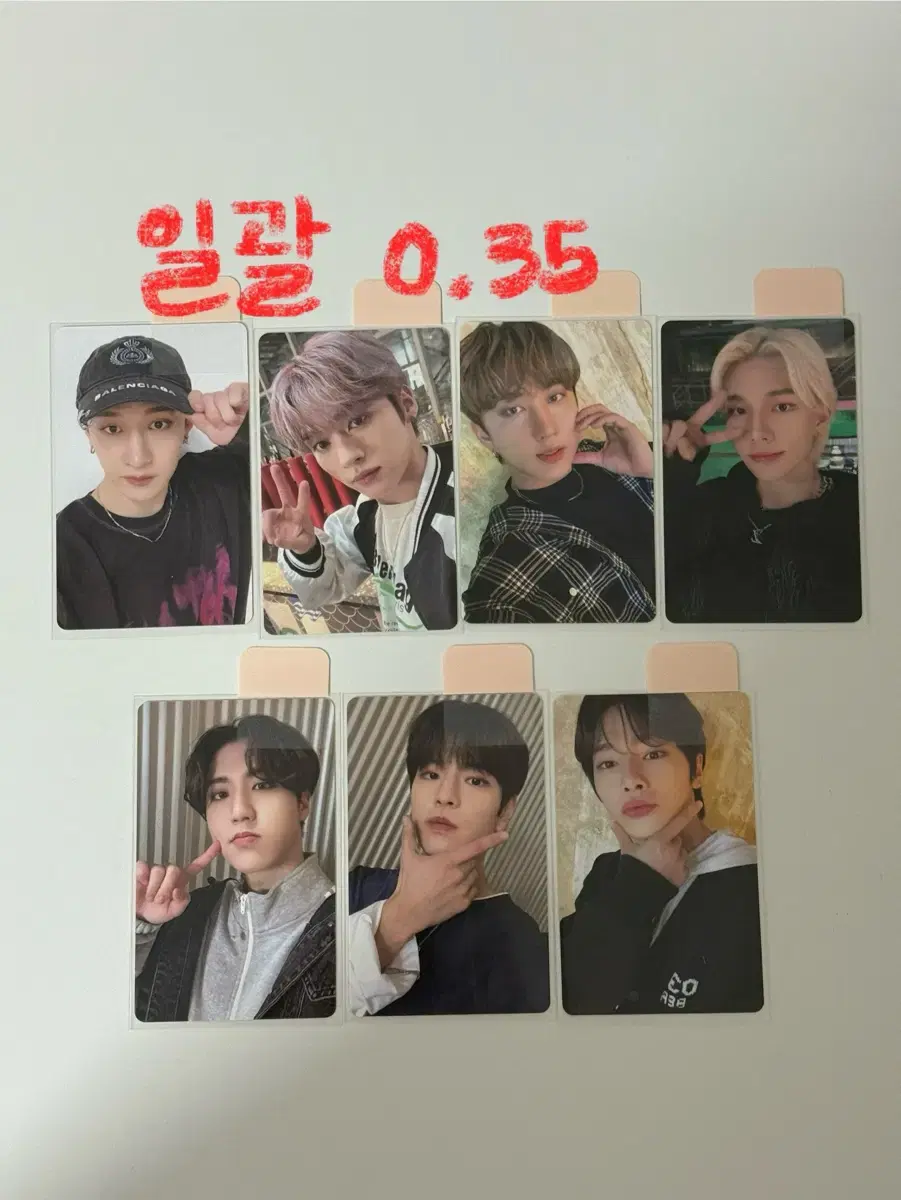 스키즈 디비디 블루레이 포카 방찬리노창빈현진한필릭스승민아이엔