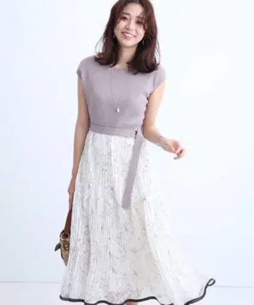 JUSGLITTY 꽃무늬 도킹 원피스