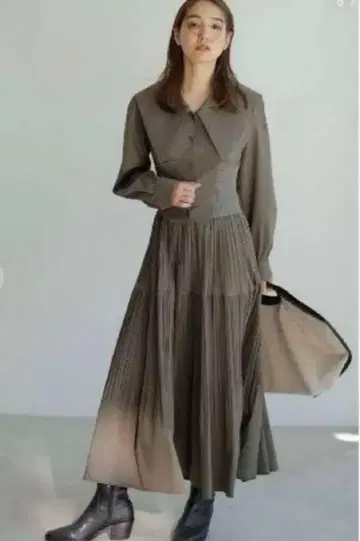 FRAY I.D 빅 칼라 셔츠 원피스