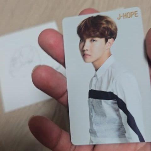 방탄 호석포카 일괄양도.  bts 일본 아니쥬  유스. 아미부스. 윙즈