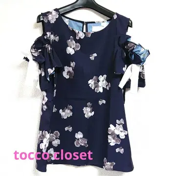 tocco closet 미사용 새상품 택 포함 오픈 숄더