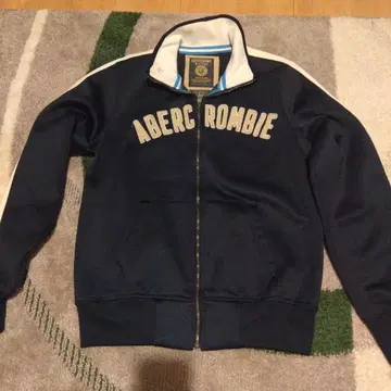 ABERCROMBIE & FITCH 네이비 트레이닝복 M