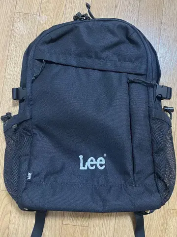 Lee 백팩