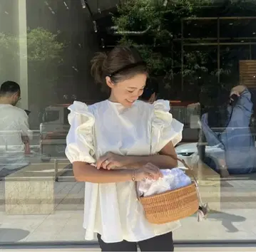 미사용 새상품 rosy monster triple frill blouse