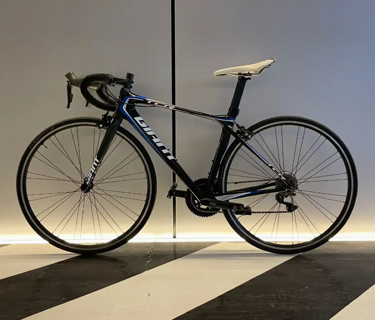 Giant TCR Advanced 2 Full Carbon Road Trade/Exchange