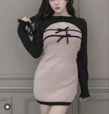 pium 피움 리본 테이프 레이어드 반팔 니트 원피스