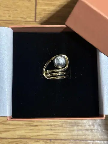 유나이티드 애로우즈 반지