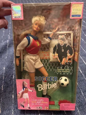 SOCCER Barbie WORLD CUP 바비 인형 축구