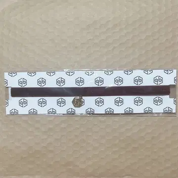 여왕벌 QB 초커 레드