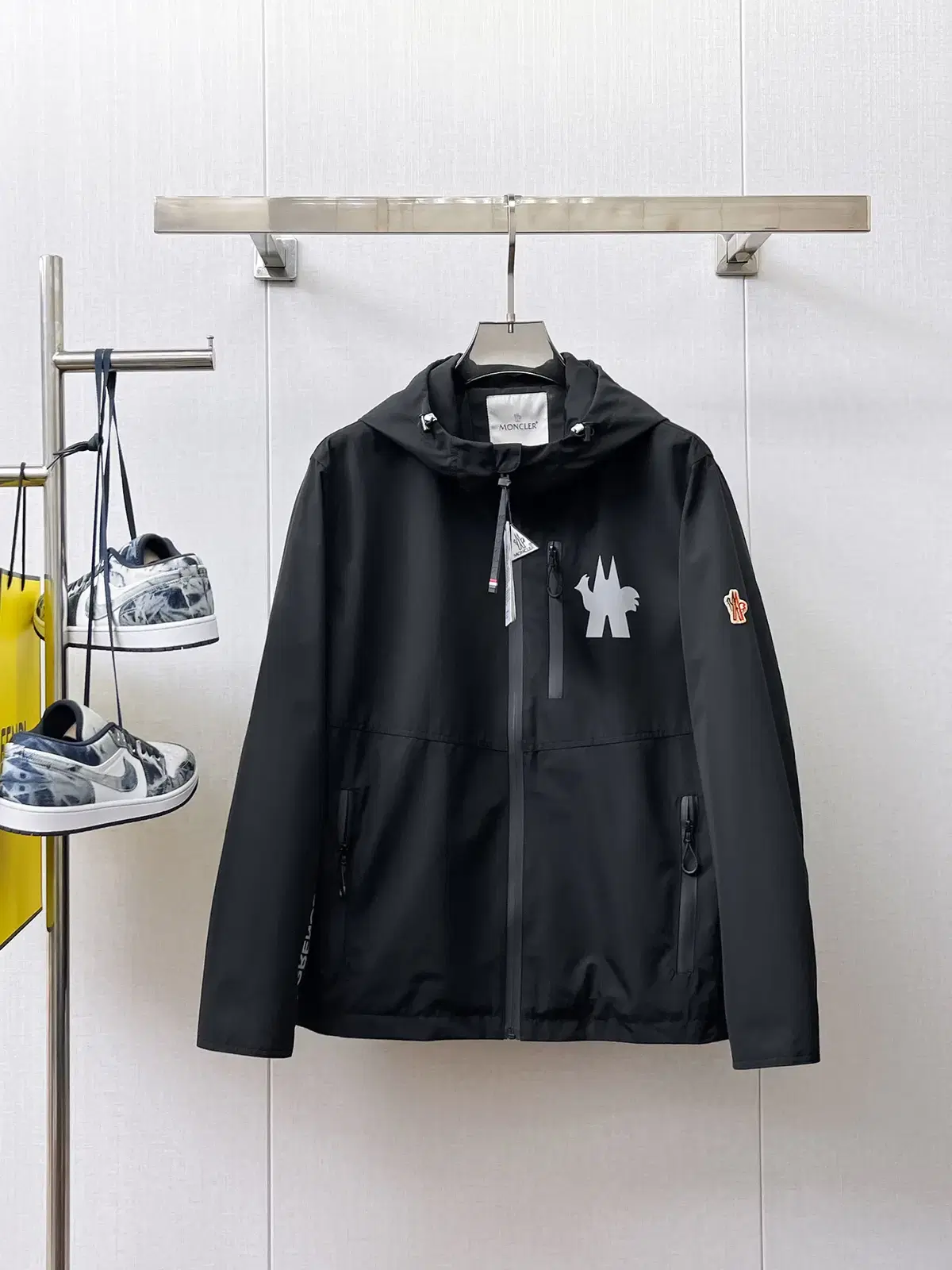 Moncler Men's Logo Black Jacket Coat Windbreaker