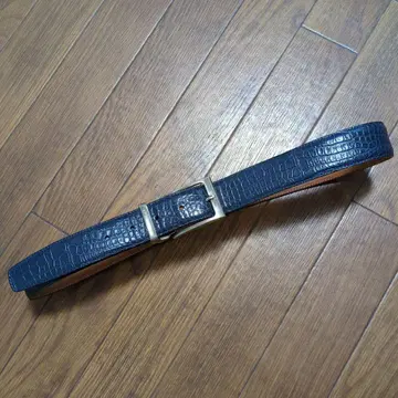 Orobianco 네이비 가죽 벨트