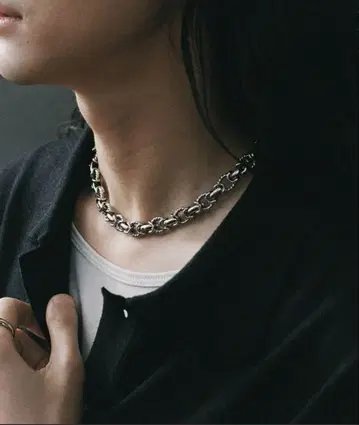 WYM ANCHOR TWIST SHORT NECKLACE 실버