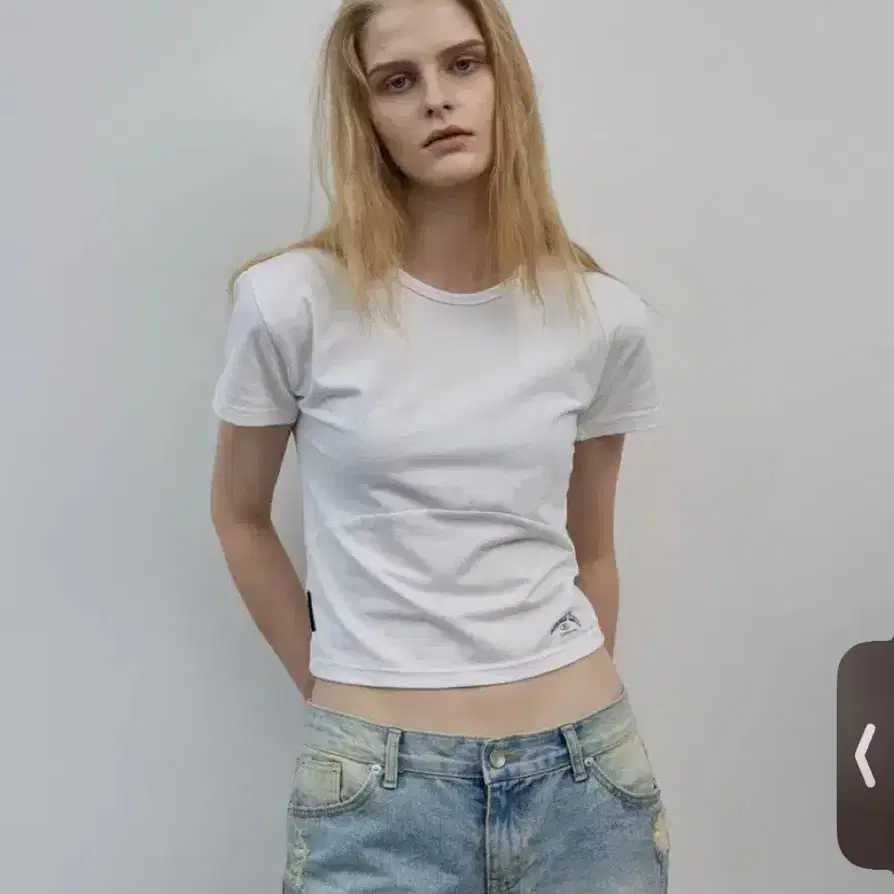 BOHEMIAN SEOUL] FUNKY SCOOP NECK TEE SCRIBBLE, BLACK 正規品