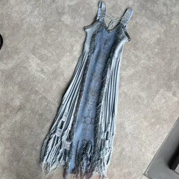 루루무: (루루무) 마녀의 마법 장갑 손목까지 긴 니트 원피스