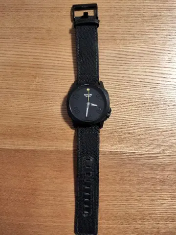 NIXON THERANGER45 손목시계