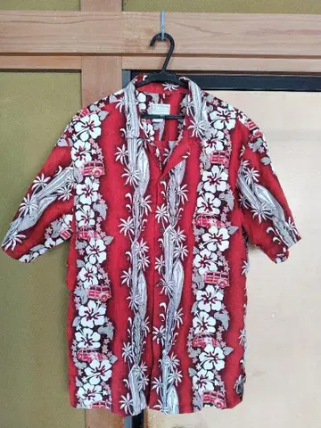 KY's International Fashion 알로하 셔츠 레드