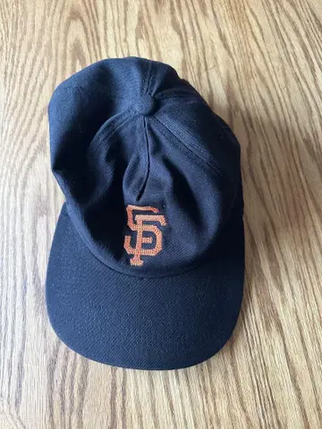 Monday suck SF 로고 야구 모자 블랙