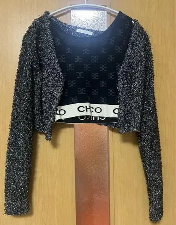 Chico 올 패턴 밑단 로고 크롭 탱크탑 탱크탑 블랙 라메 가디건