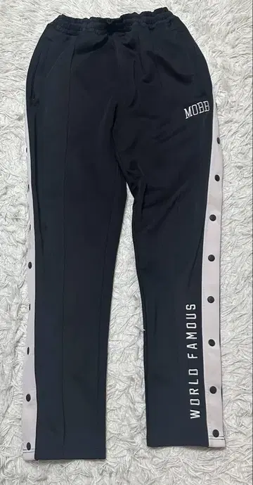 MOBB 저리 팬츠 XL 사이드 라인 자수