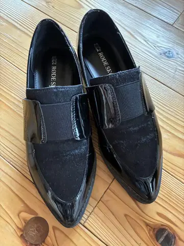 RODE SKO 로퍼