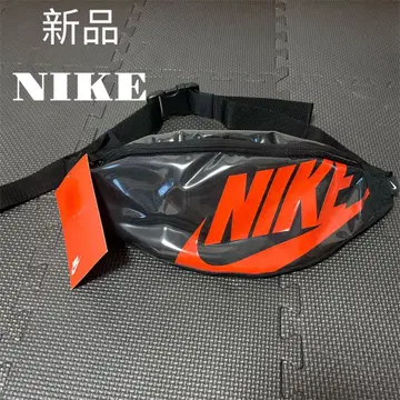 새상품 NIKE 나이키 힙색 숄더백 바디백