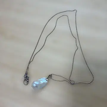 담수 펄 펜던트 목걸이 [IN2 DESIGN/인투 디자인]