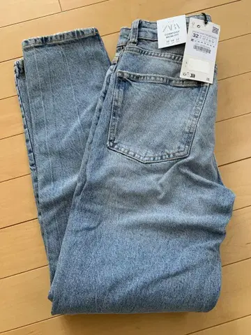 자라 맘 핏 데님 사이즈 32